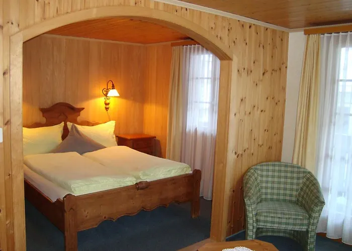 Restaurant Alpenblick 宾馆 3*